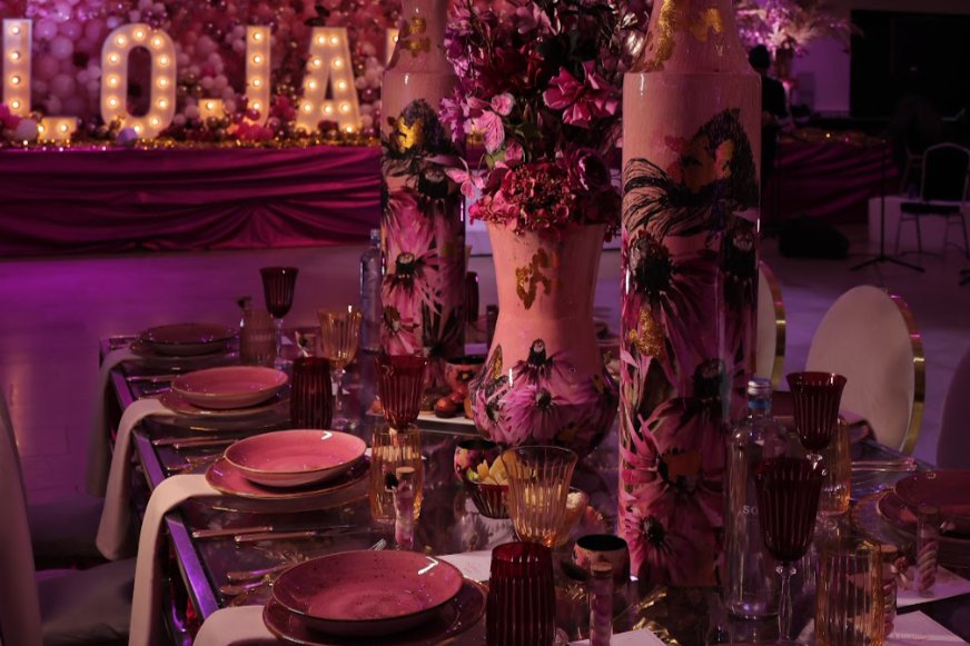 Bridgerton Geboortefeest- Lojain's koninklijk geboortefeest