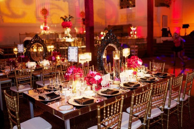 Moulin Rouge bedrijfsfeest