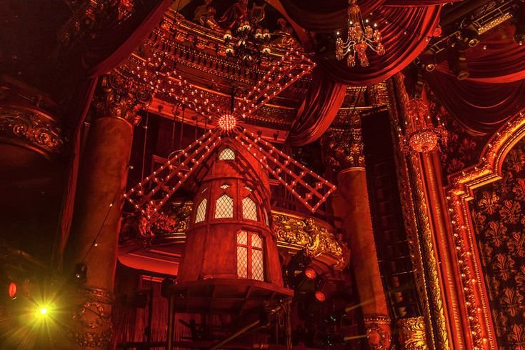 Moulin Rouge bedrijfsfeest