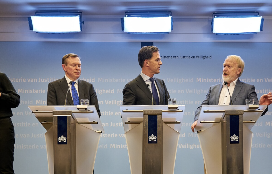 Persconferentie verlaging aantal gasten