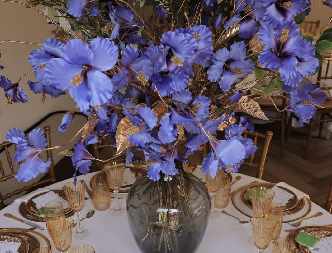 bruiloft styling bloemen decoratie