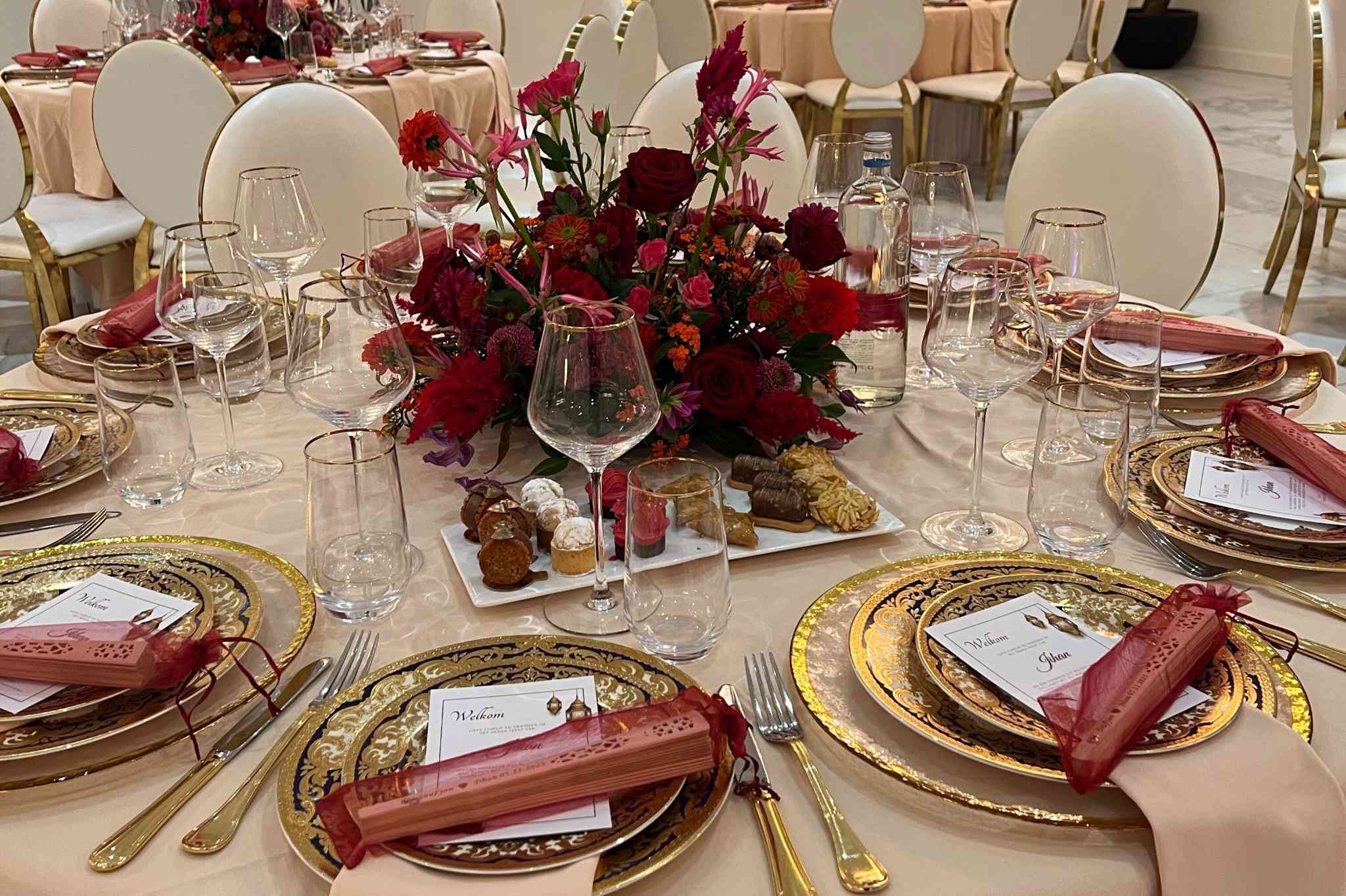 Rode sferen Hennafeest